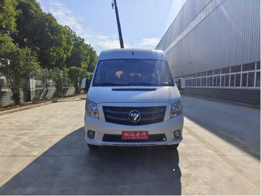 福田图雅诺柴油(2.0)中轴殡仪车